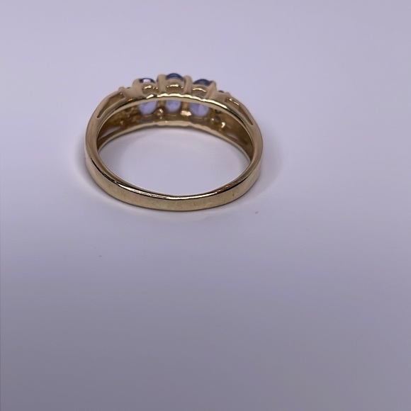 Ring Tanzanite Ring 14Kt Yellow Gold with Single Cut Diamond Accents Ring - Picture 5 of 11